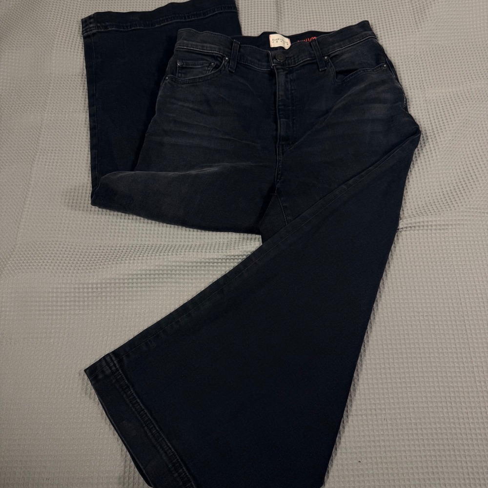 Alice + Olivia Gorgeous Gaucho Jeans 28 Noir Black Wide Leg High Rise Crop Trend
